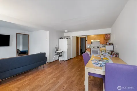 14520 Phinney Avenue N Shoreline WA 98133