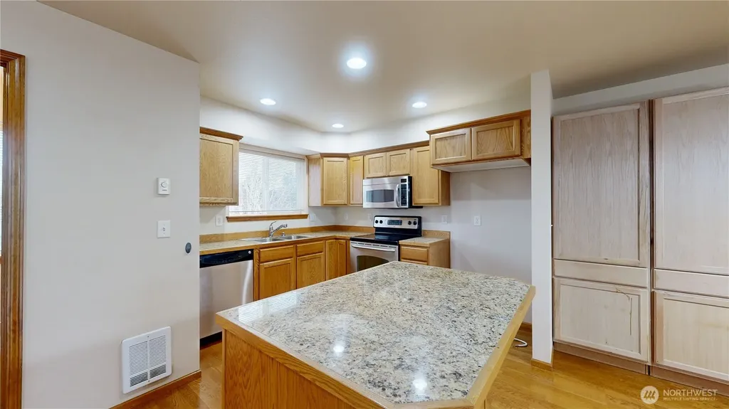 515 Neff Circle Burlington WA 98233
