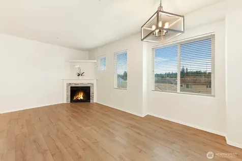 14915 38th Drive SE Bothell WA 98012