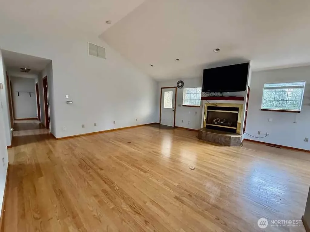 27 Ocosta Sixth Street Aberdeen WA 98520