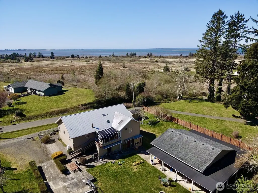 27 Ocosta Sixth Street Aberdeen WA 98520