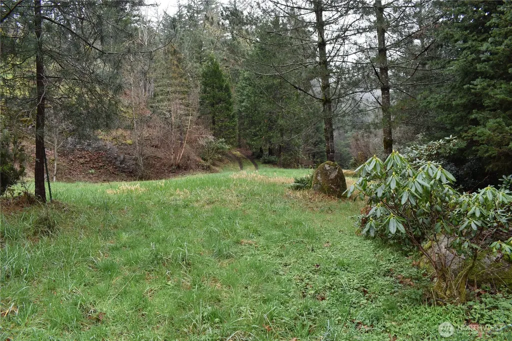 15327 May Creek Road Gold Bar WA 98251