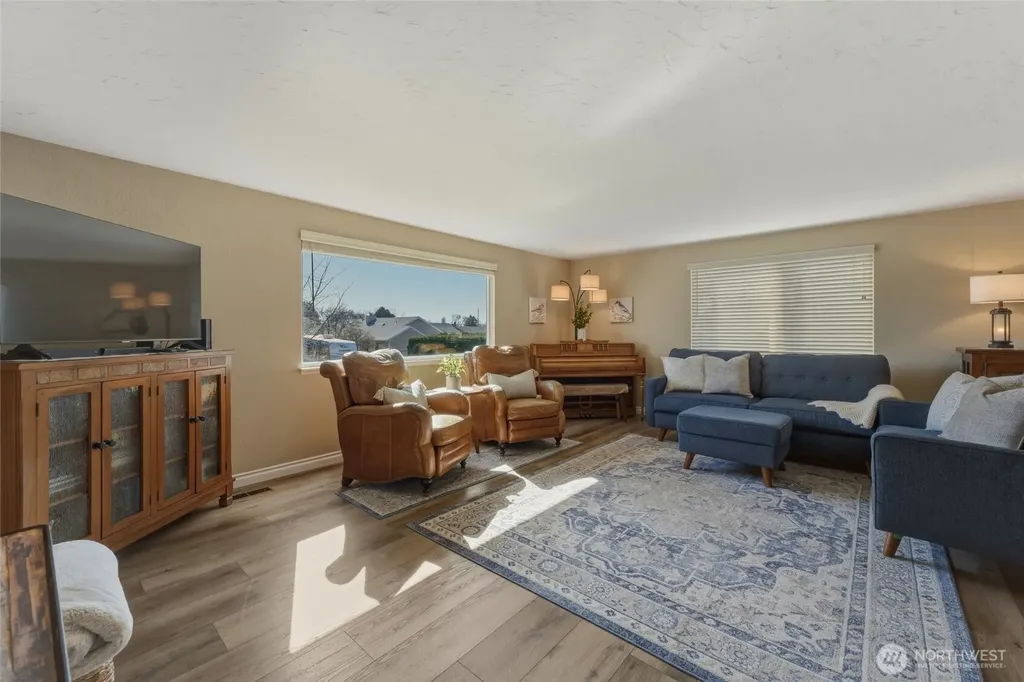 1267 SE Constitution Drive College Place WA 99324
