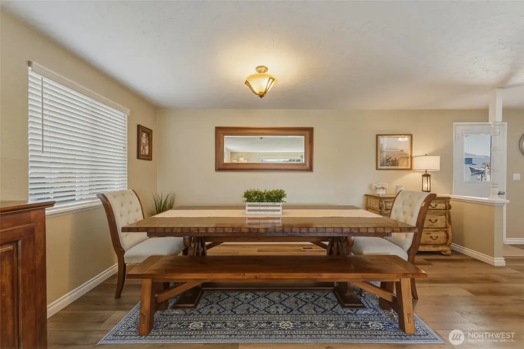 1267 SE Constitution Drive College Place WA 99324