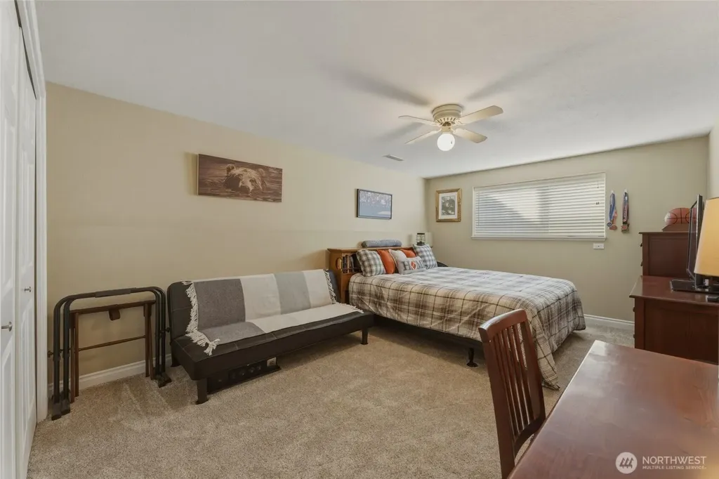 1267 SE Constitution Drive College Place WA 99324
