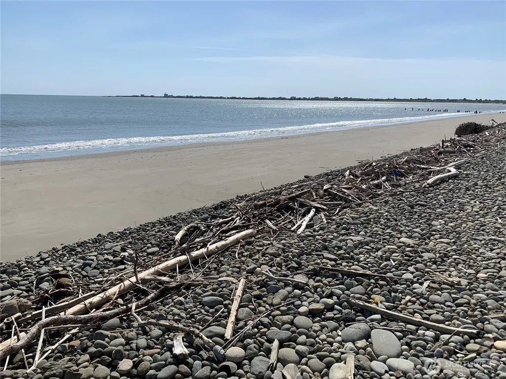 265 Marine View Drive SE Ocean Shores WA 98569