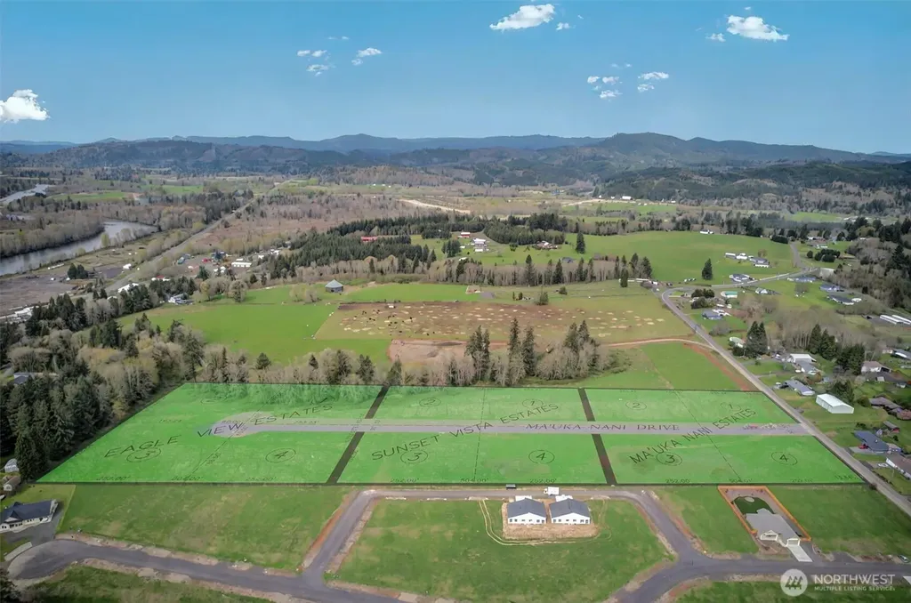 37 Ma'uka Nani Drive Cathlamet WA 98612