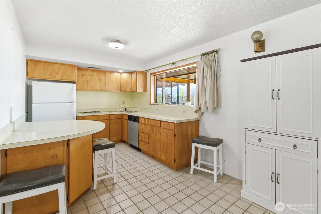 1210 N Ashland Avenue East Wenatchee WA 98802