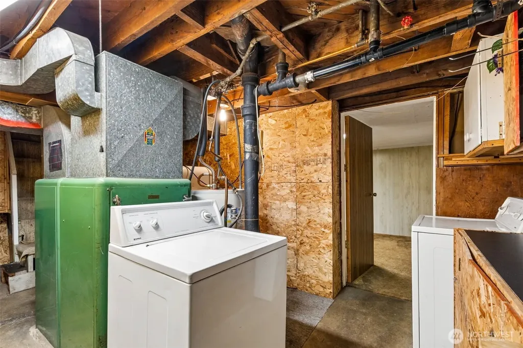 23906 60th Avenue W Mountlake Terrace WA 98043