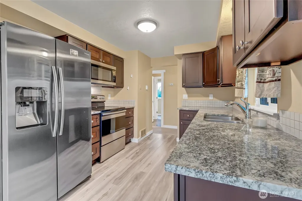 9310 Pinedrop Drive SE Olympia WA 98513