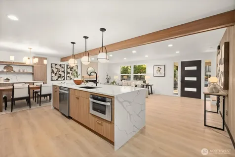 10406 115th Place NE Kirkland WA 98033