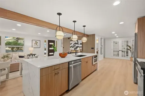 10406 115th Place NE Kirkland WA 98033