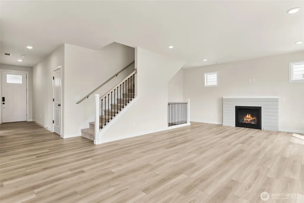 2037 NE Norseman Way Poulsbo WA 98370