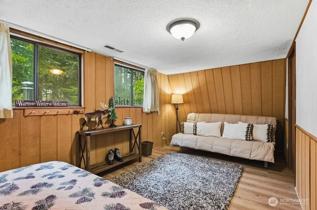 16221 Birch Way E Greenwater WA 98022