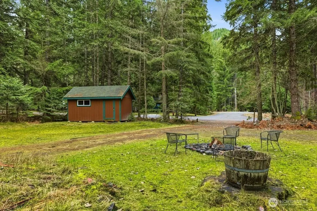 16221 Birch Way E Greenwater WA 98022