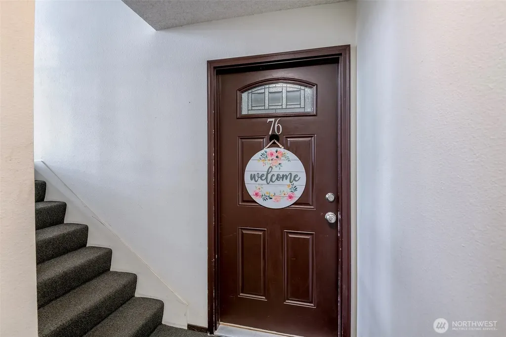 8539 Zircon Drive SW Lakewood WA 98498