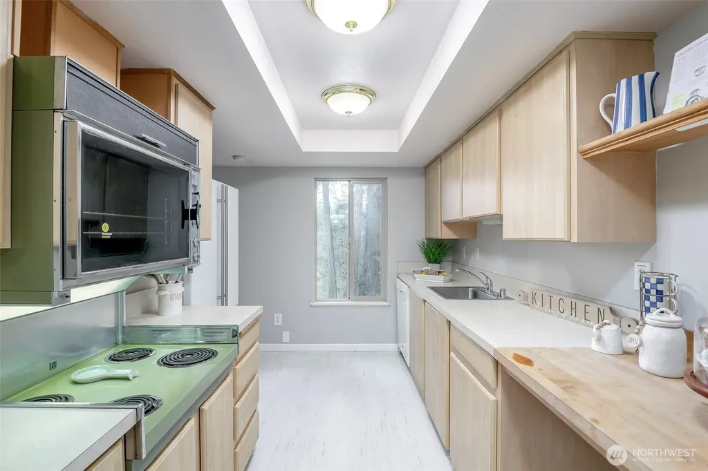 8539 Zircon Drive SW Lakewood WA 98498