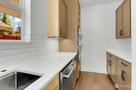 5921 164th Street SW Lynnwood WA 98037