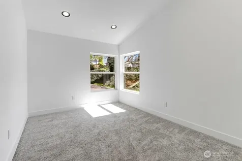 5921 164th Street SW Lynnwood WA 98037