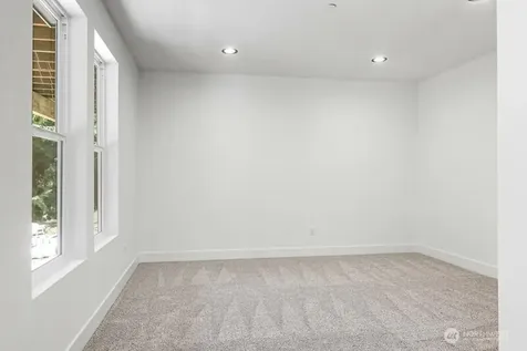 5921 164th Street SW Lynnwood WA 98037