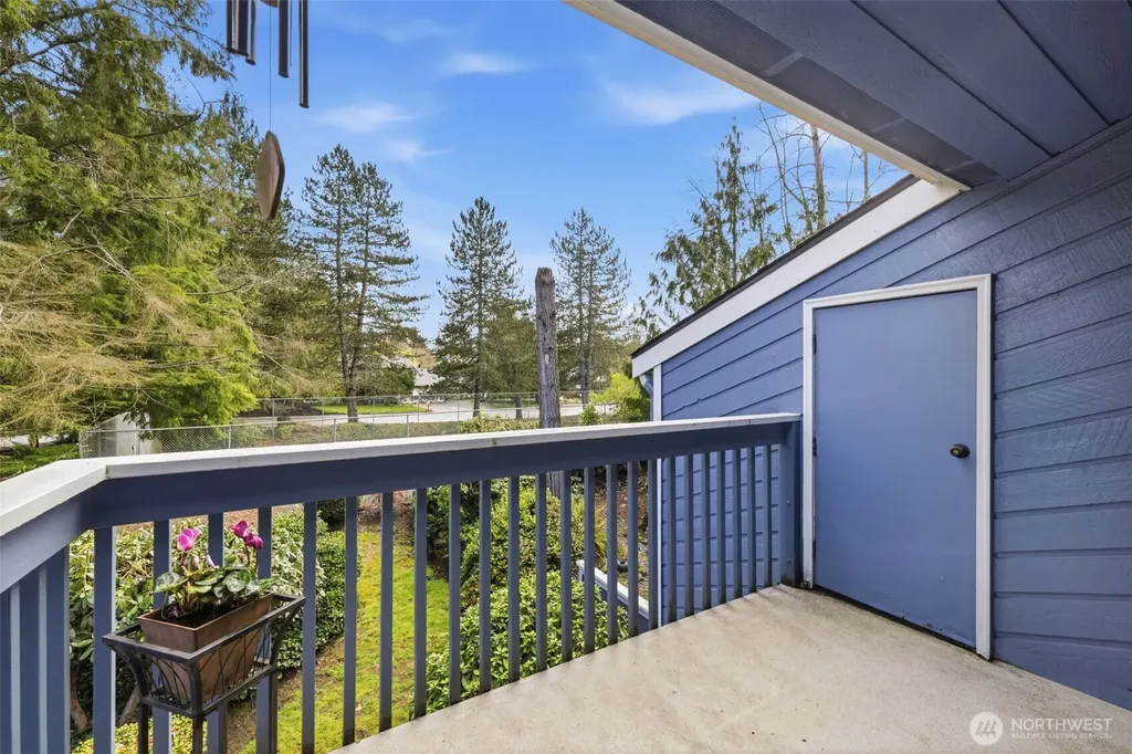 25433 213th Avenue SE Maple Valley WA 98038