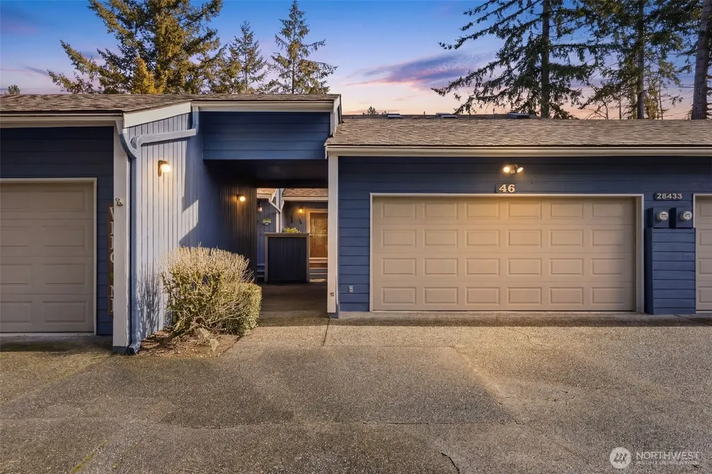 25433 213th Avenue SE Maple Valley WA 98038