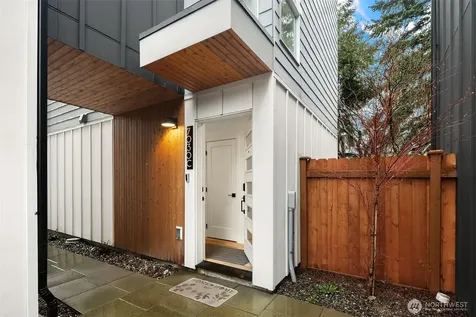 7030 Mary Avenue NW Seattle WA 98117