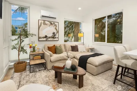7030 Mary Avenue NW Seattle WA 98117