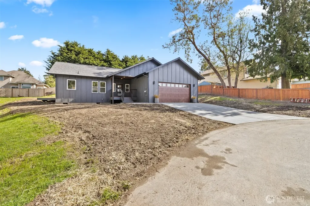 1215 Rolling Hills Drive Port Angeles WA 98363