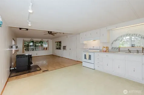120 NE Larson Lake Lane Belfair WA 98528