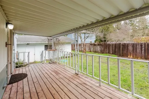 120 NE Larson Lake Lane Belfair WA 98528