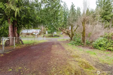 120 NE Larson Lake Lane Belfair WA 98528