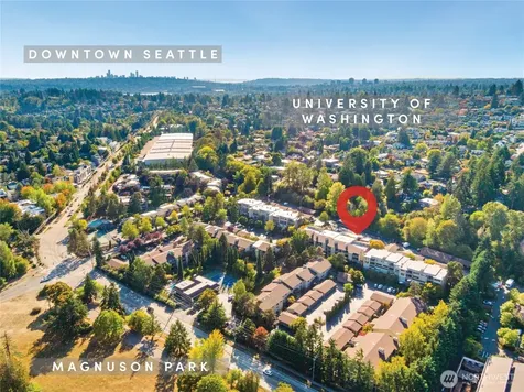 6652 Parkpoint Way NE Seattle WA 98115