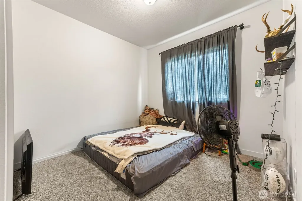 817 B Street Vader WA 98593