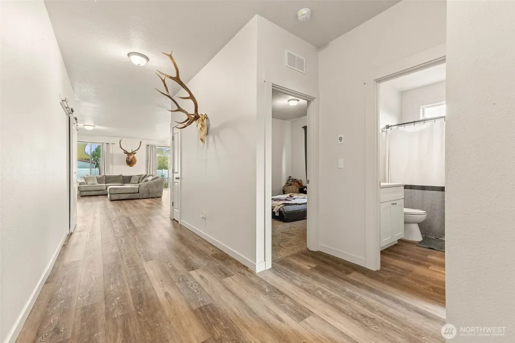 817 B Street Vader WA 98593