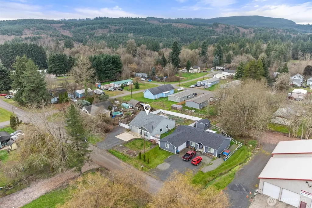 817 B Street Vader WA 98593