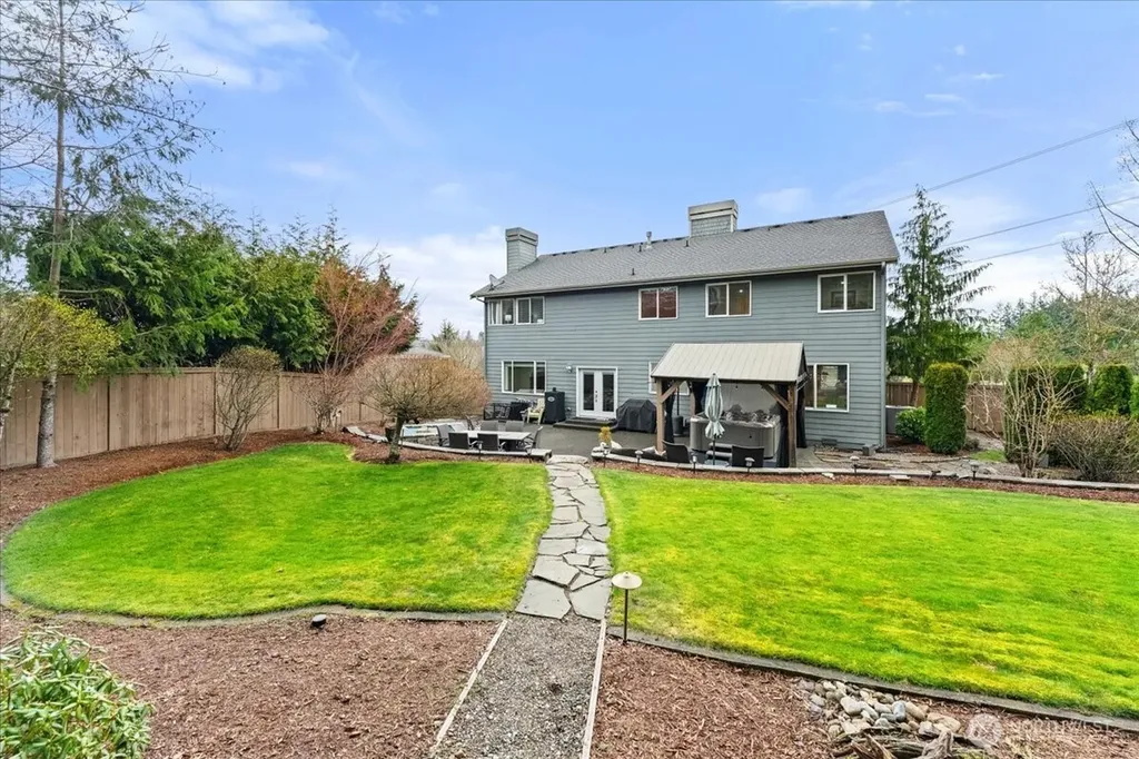 7041 Eagle Lake Drive SE Snoqualmie WA 98065