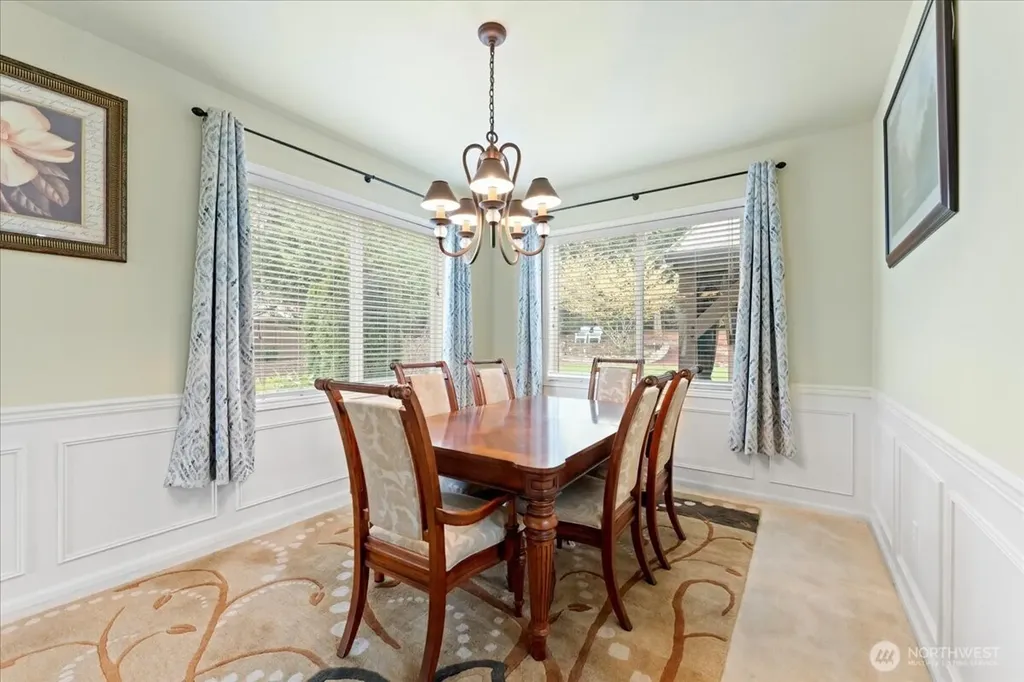 7041 Eagle Lake Drive SE Snoqualmie WA 98065