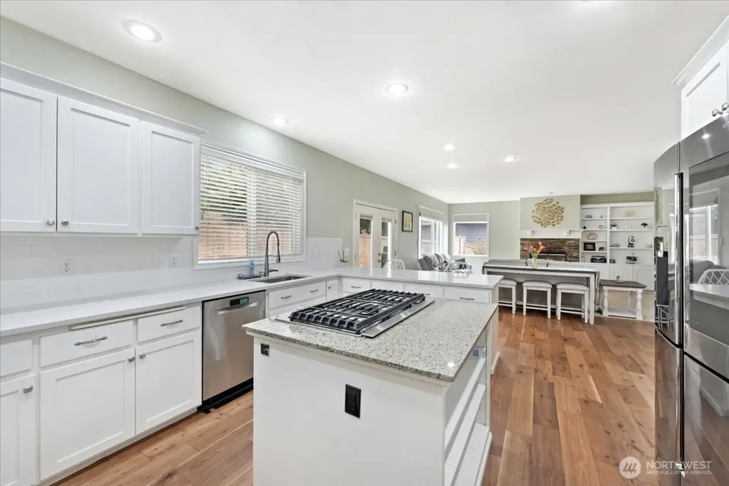 7041 Eagle Lake Drive SE Snoqualmie WA 98065