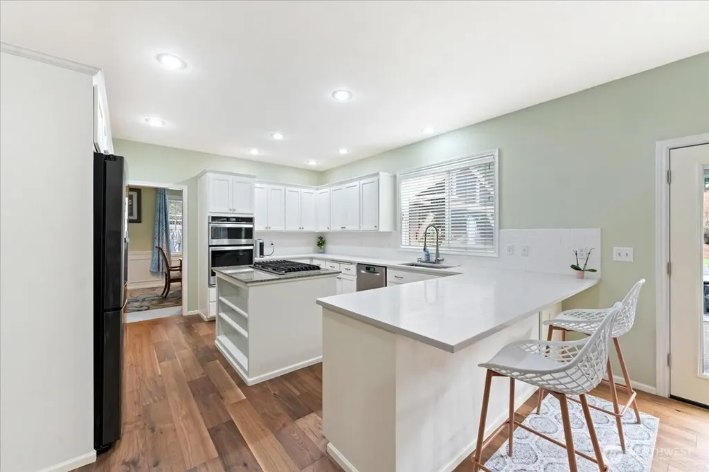 7041 Eagle Lake Drive SE Snoqualmie WA 98065