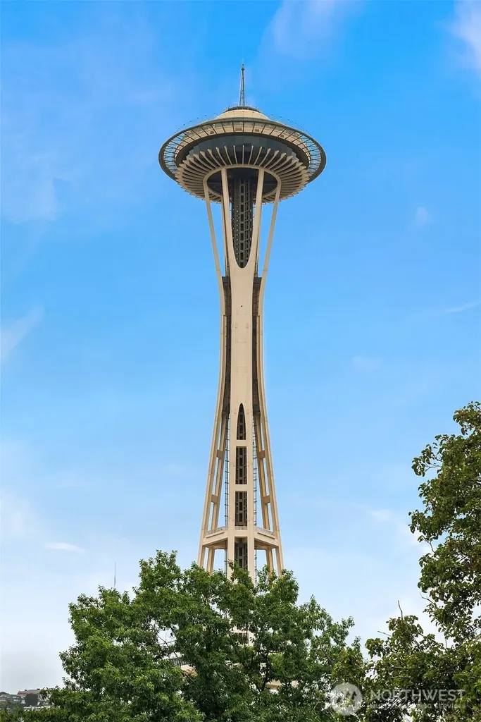 2720 3rd Avenue Seattle WA 98121