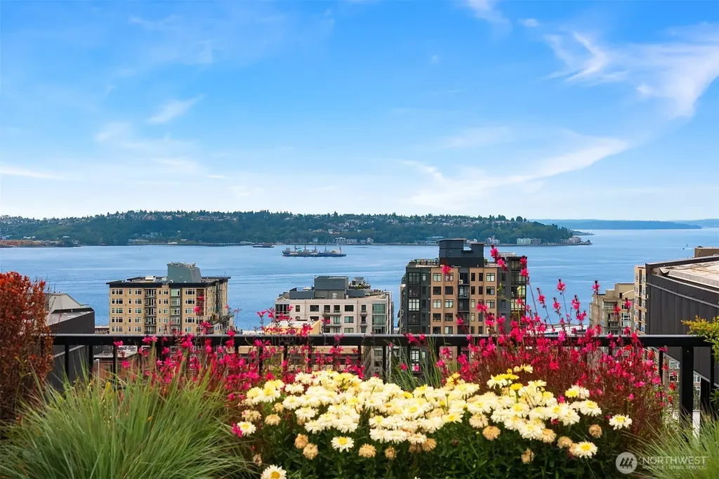 2720 3rd Avenue Seattle WA 98121