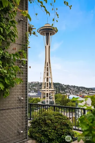 2720 3rd Avenue Seattle WA 98121