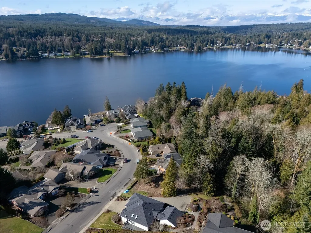 6022 Osprey Circle Bremerton WA 98312