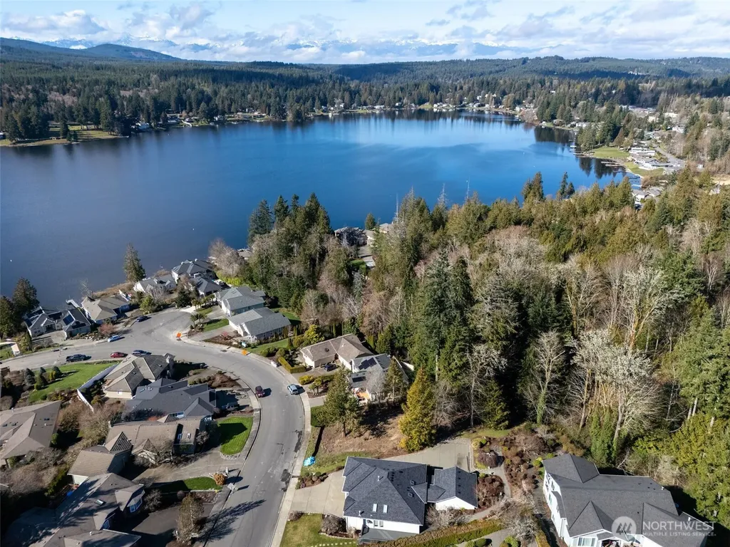 6022 Osprey Circle Bremerton WA 98312