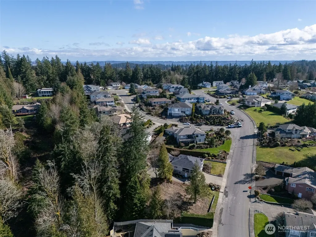 6022 Osprey Circle Bremerton WA 98312