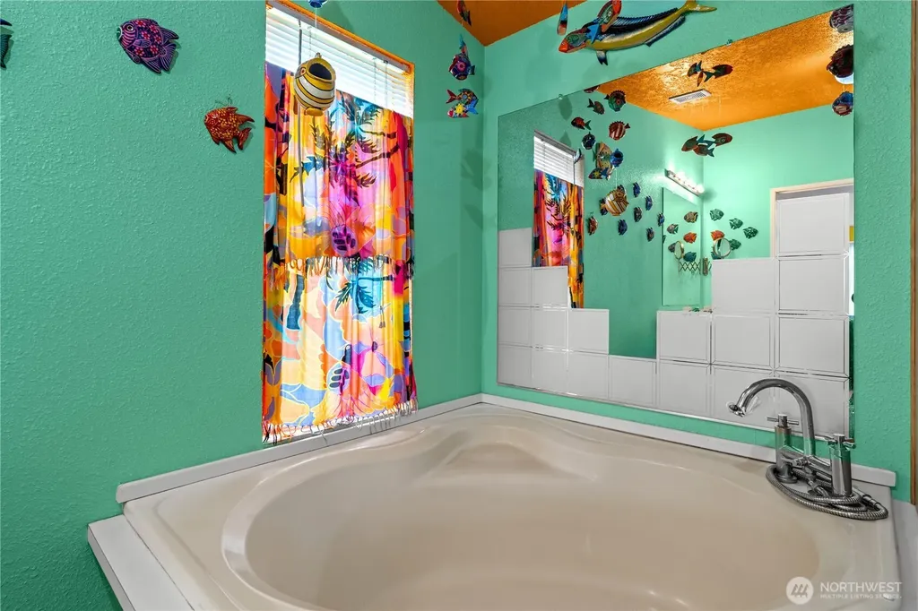 814 Larson Street Friday Harbor WA 98250