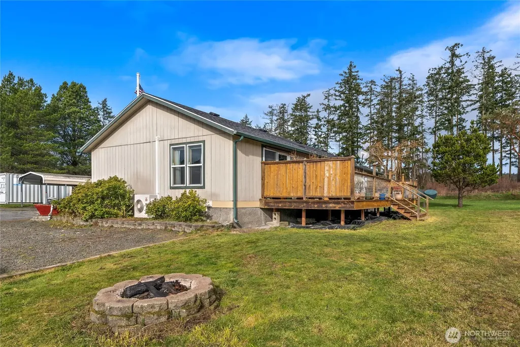 814 Larson Street Friday Harbor WA 98250