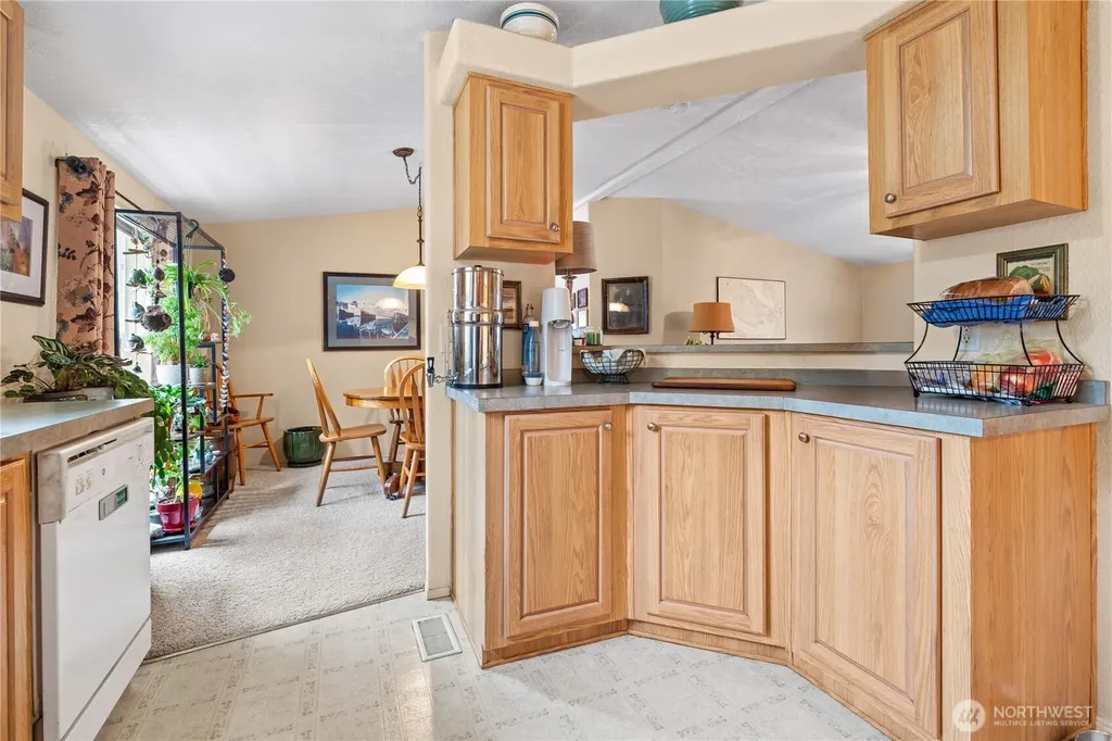 814 Larson Street Friday Harbor WA 98250