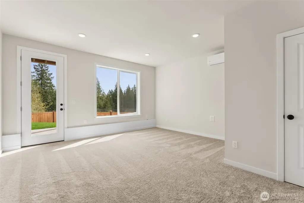 2025 NE Norseman Way Poulsbo WA 98370